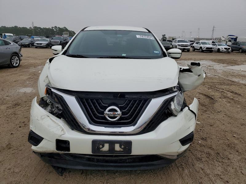 2018 Nissan Murano s