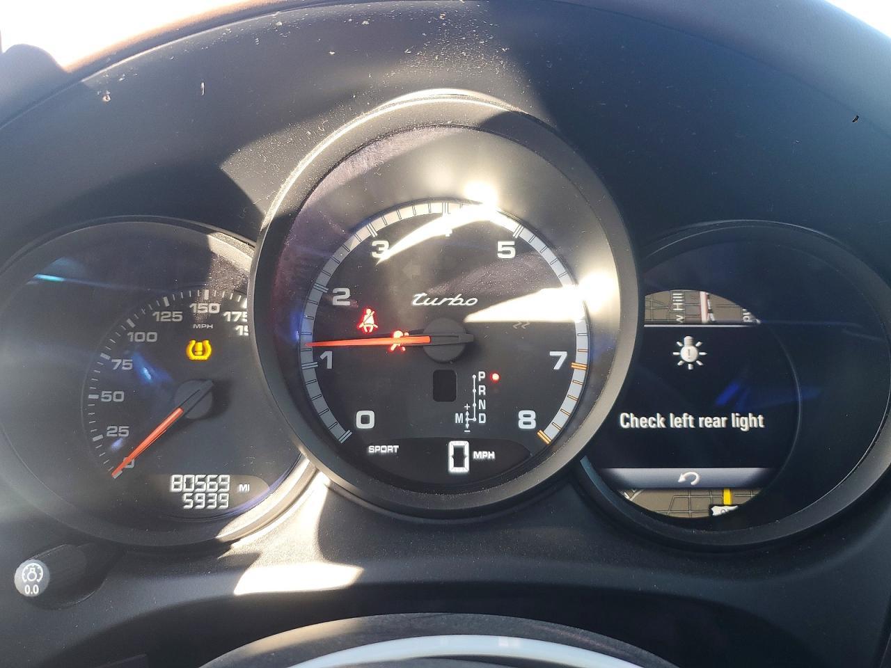 2016 Porsche Macan Turbo