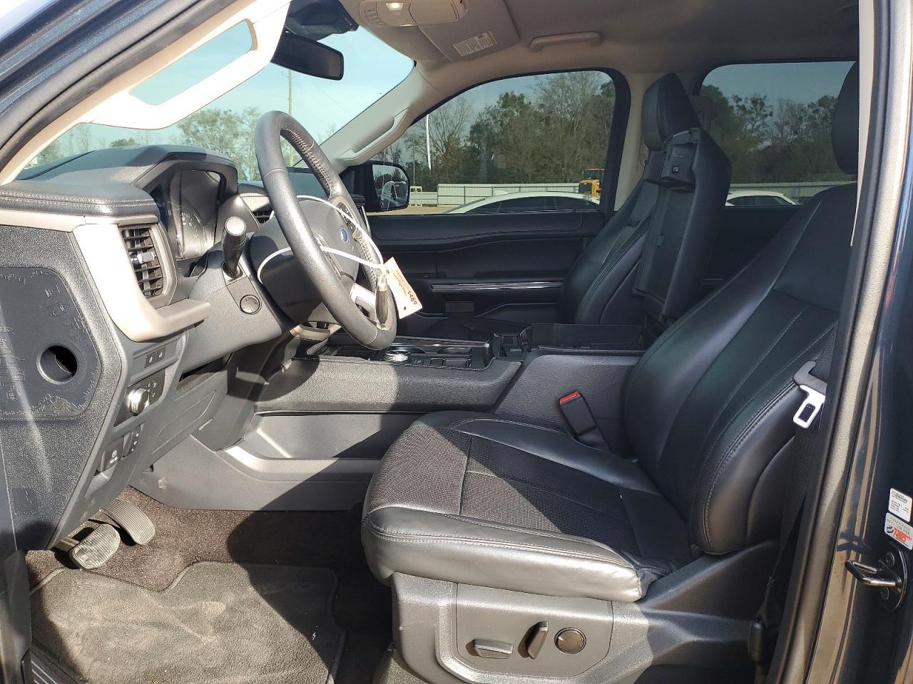 2022 Ford Expedition max xlt