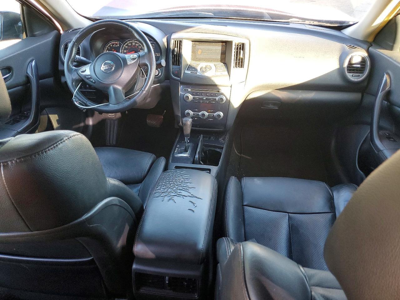 2014 Nissan Maxima s