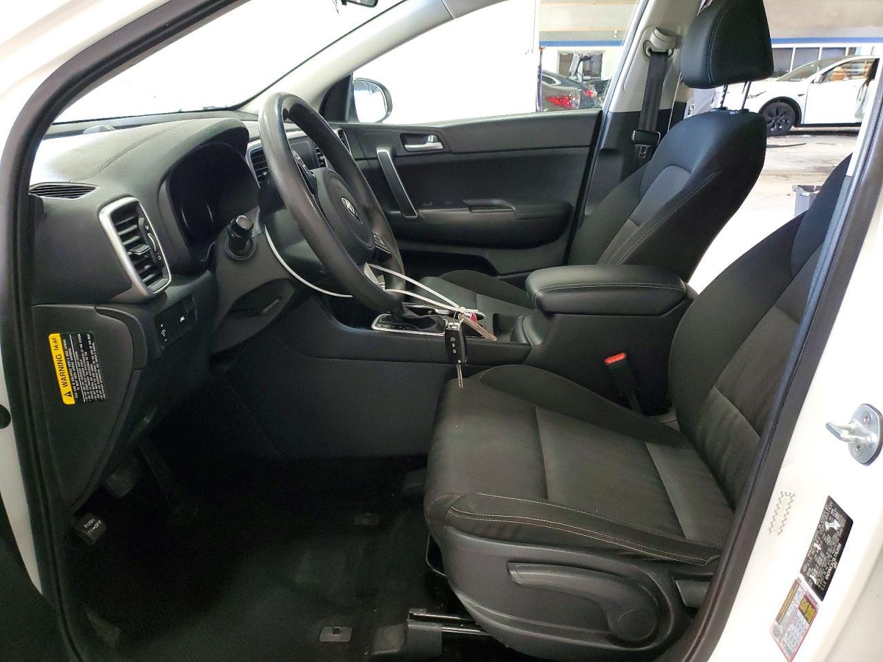 2020 KIA Sportage lx