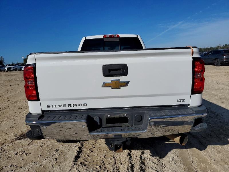 2015 Chevrolet Silverado K3500 ltz