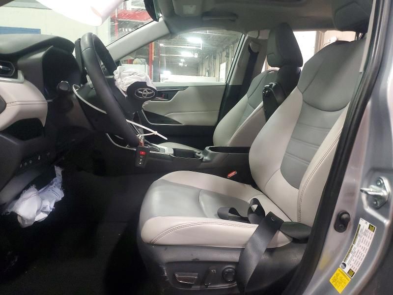 2024 Toyota Rav4 xle Premium