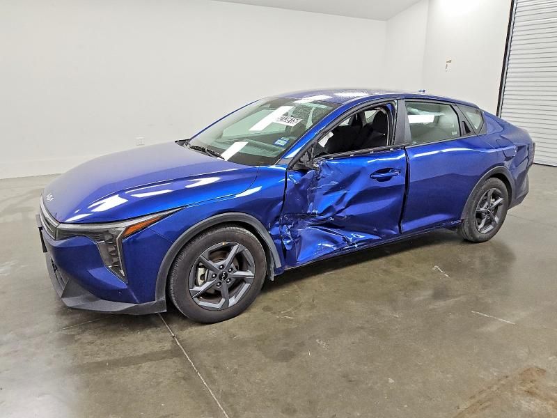 2025 KIA K4 lx