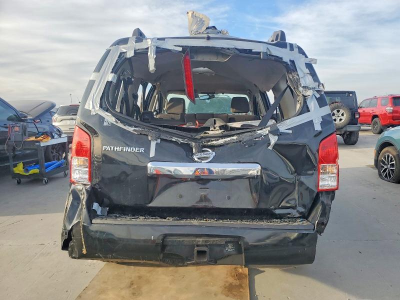 2012 Nissan Pathfinder s
