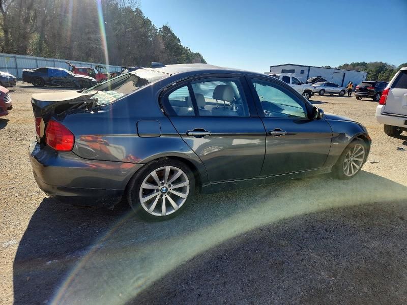 2011 BMW 328 i