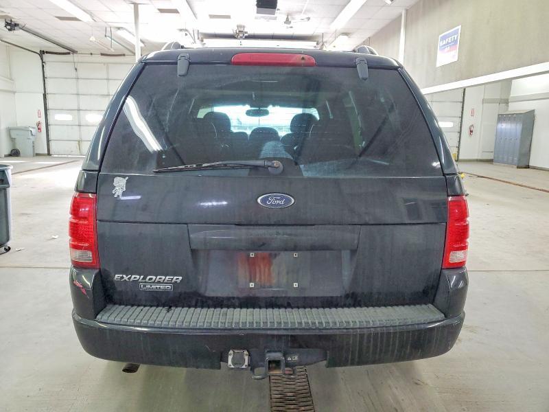 2004 Ford Explorer