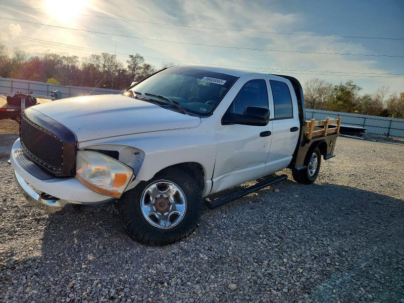 2006 Dodge RAM Flatbed Truck
