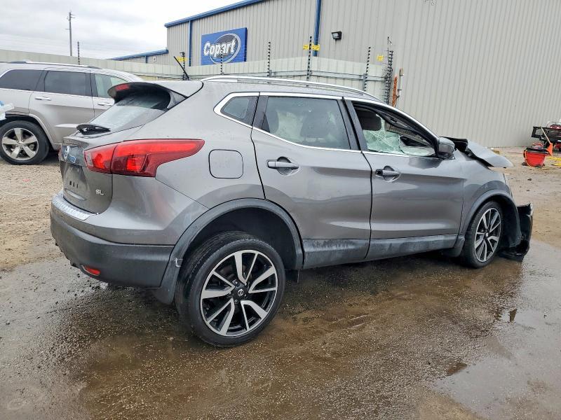 2017 Nissan Rogue Sport s