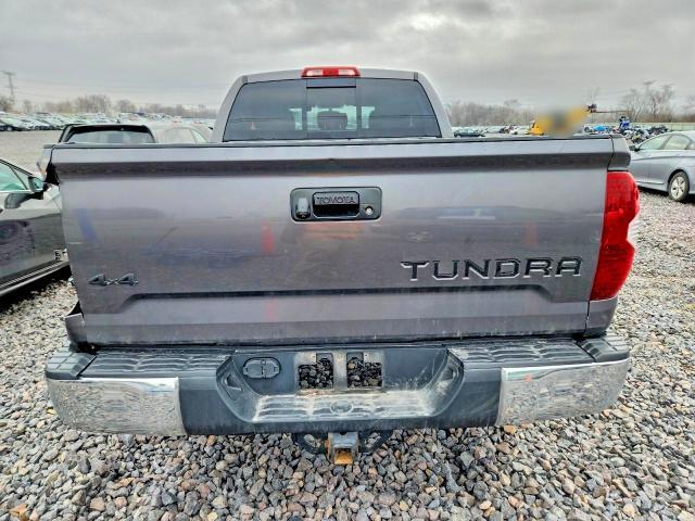 2014 Toyota Tundra Double cab sr