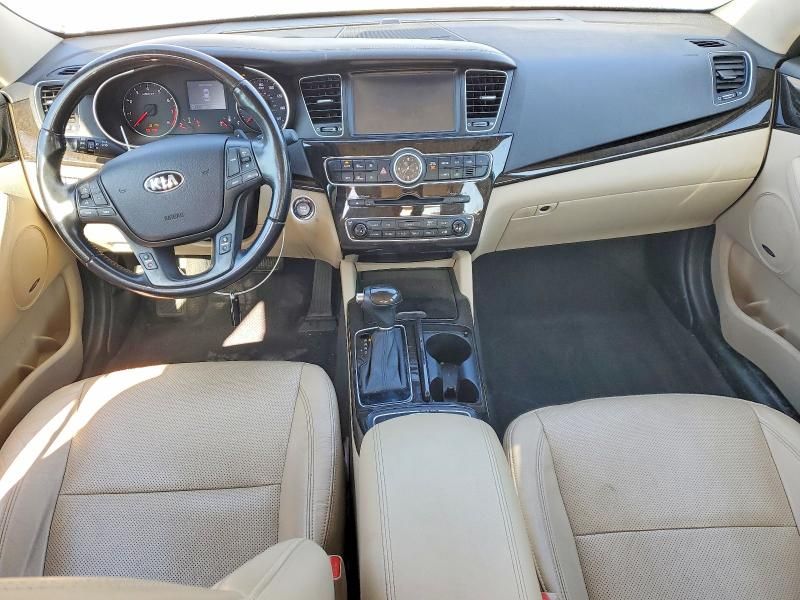 2014 KIA Cadenza Premium