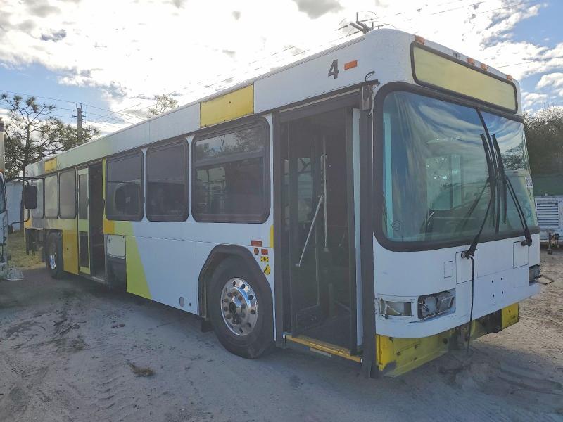 2011 Gillig Low Floor Bus