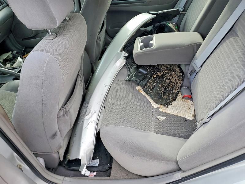 2006 Toyota Camry le