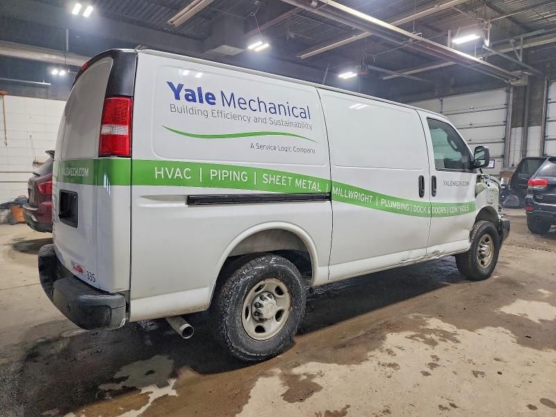 2025 Chevrolet Express G2500