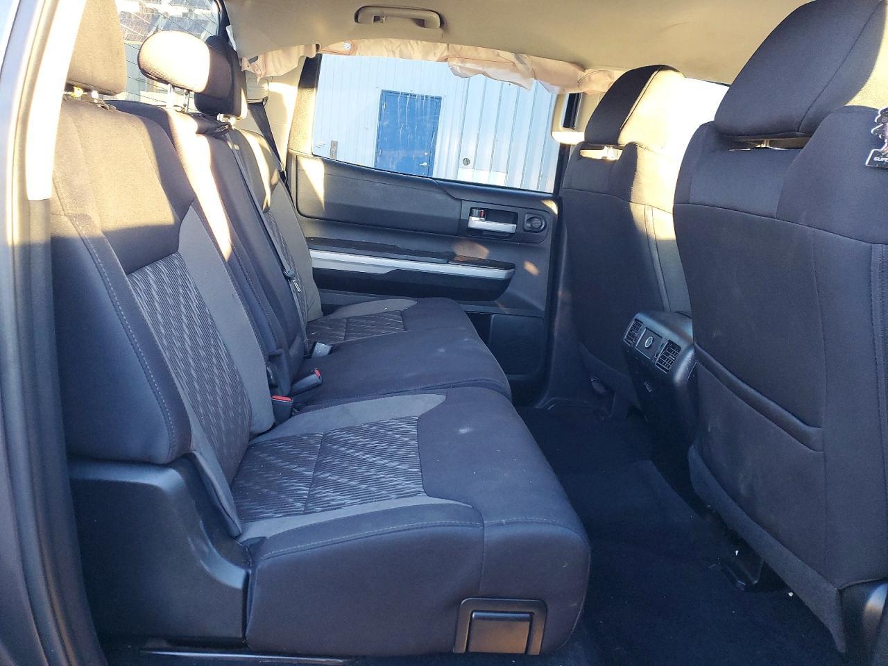 2020 Toyota Tundra Crewmax SR5