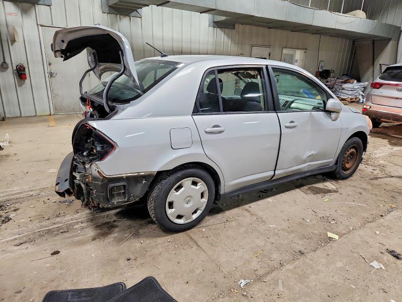 2009 Nissan Versa s
