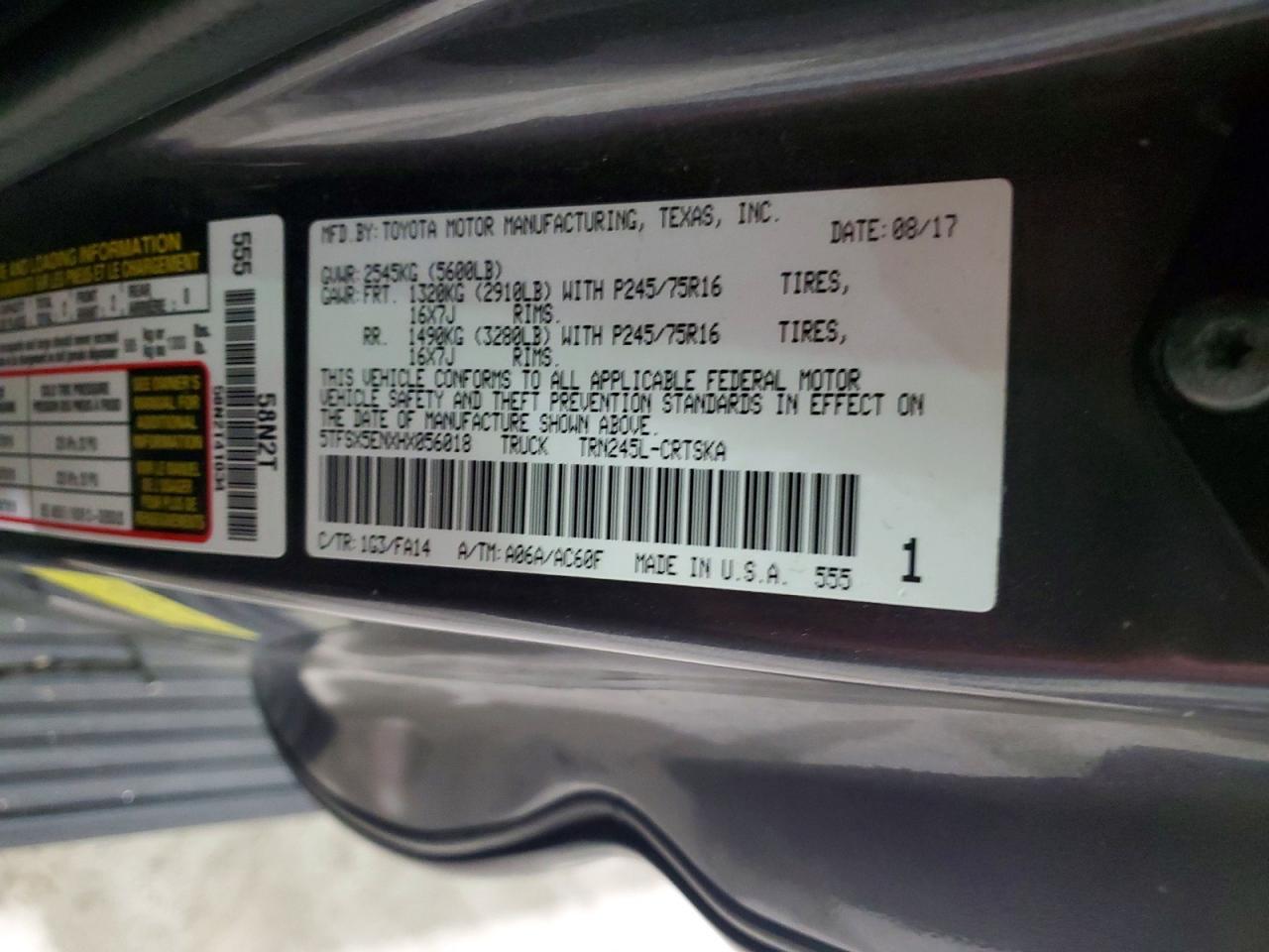 2017 Toyota Tacoma SR