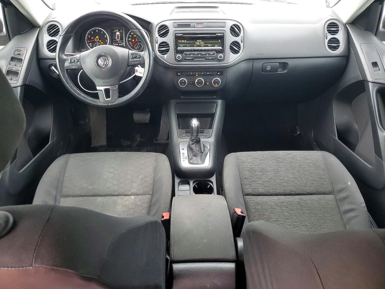 2013 Volkswagen Tiguan s