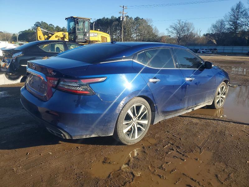 2021 Nissan Maxima sv