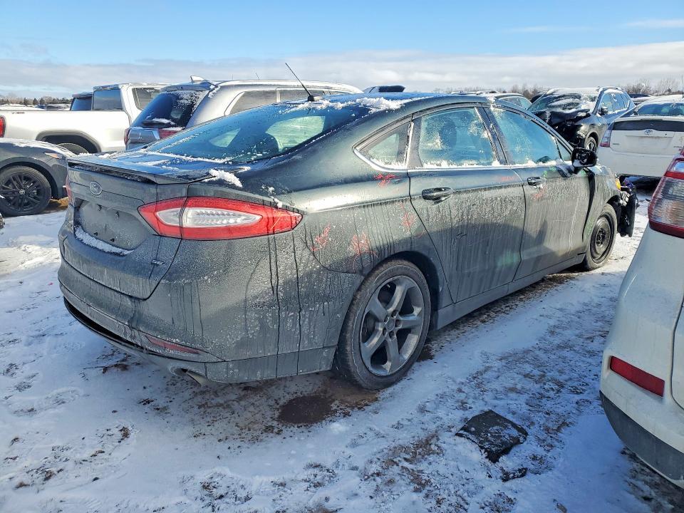 2015 Ford Fusion se