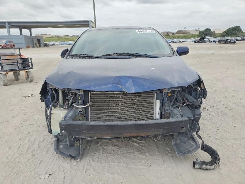 2013 Toyota Corolla le