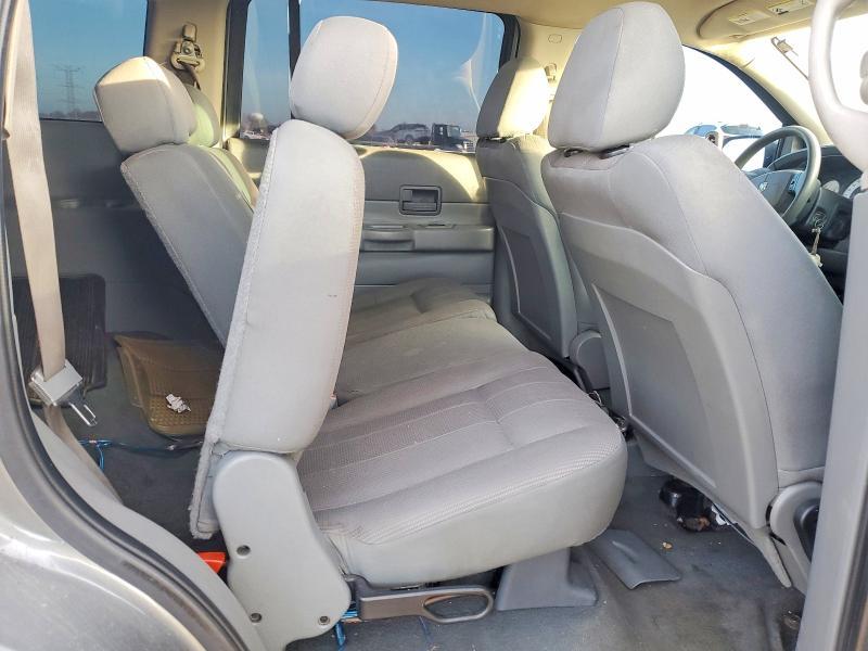 2005 Dodge Durango st