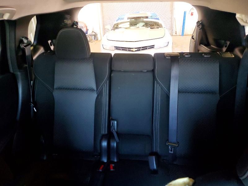 2024 Mitsubishi Outlander es