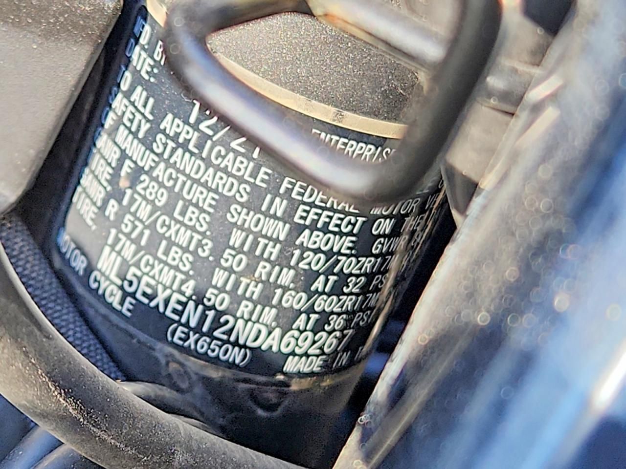 2022 Kawasaki EX650 N