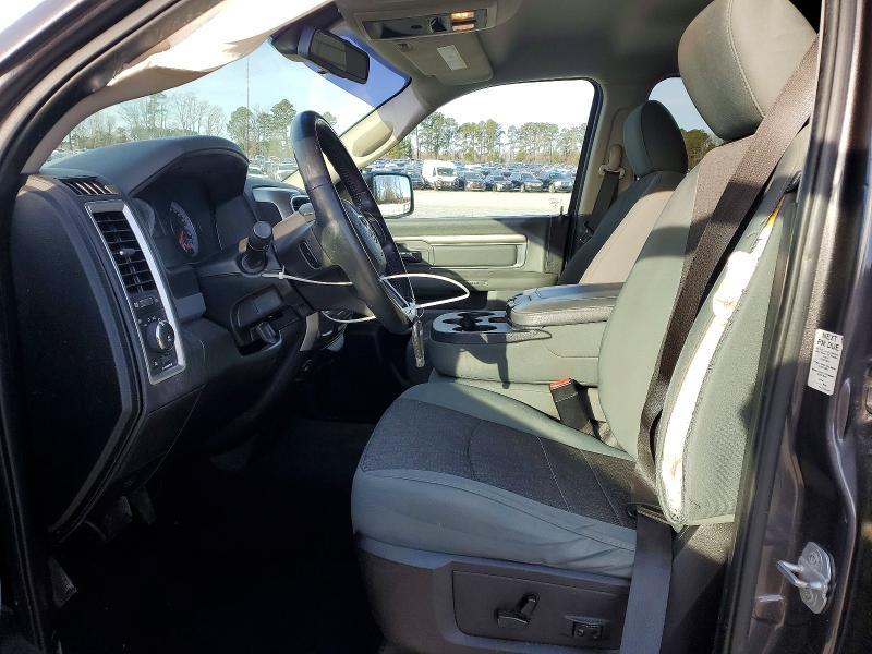 2015 Dodge Ram 1500 slt