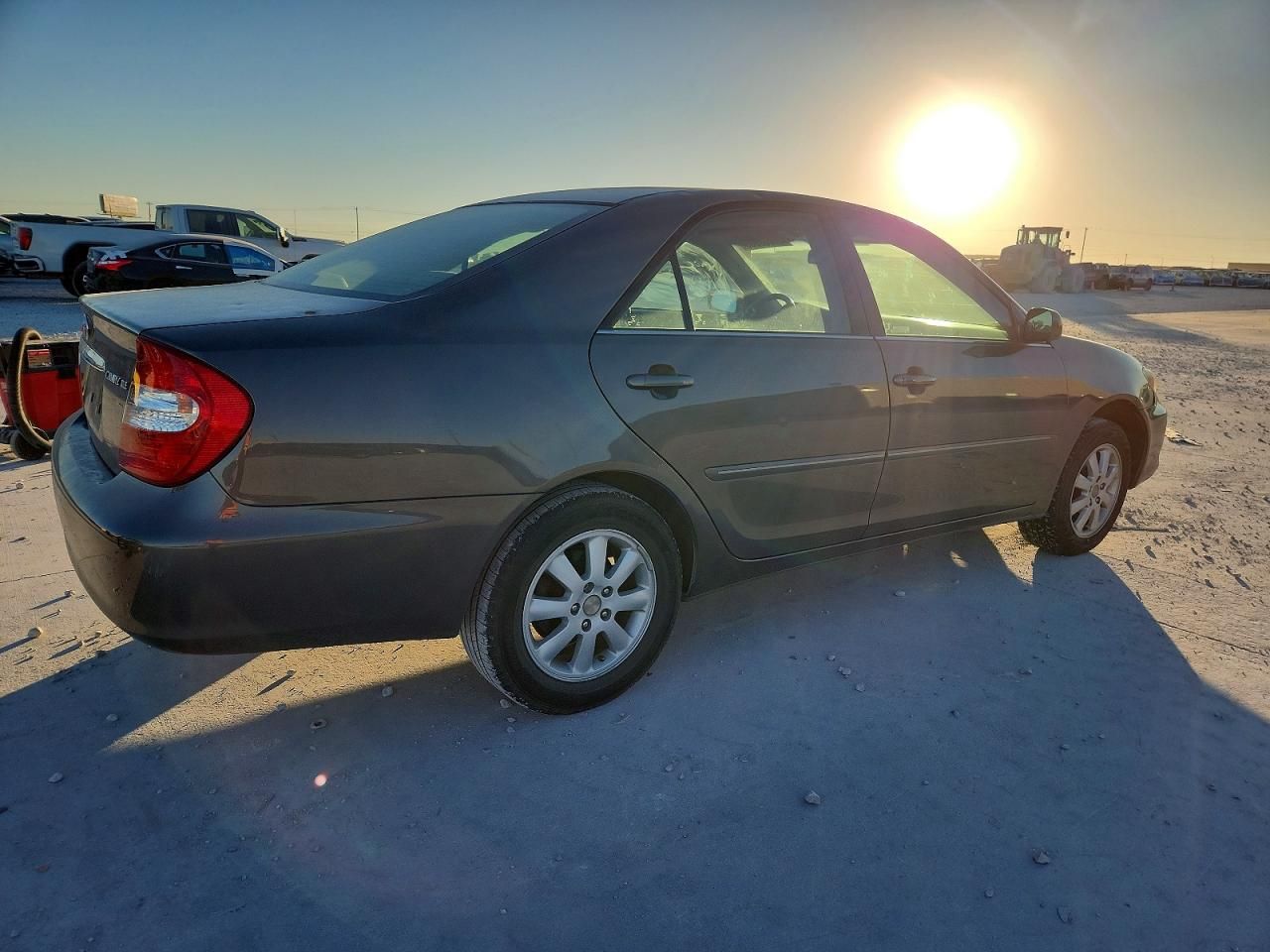 2004 Toyota Camry le