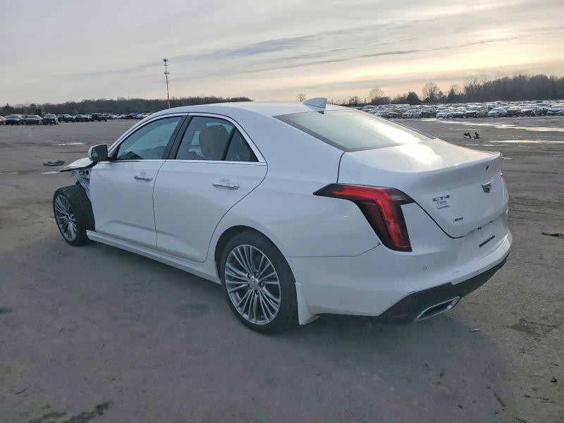 2023 Cadillac CT4 Premium Luxury