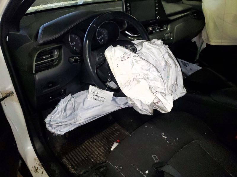 2019 Toyota C-hr xle