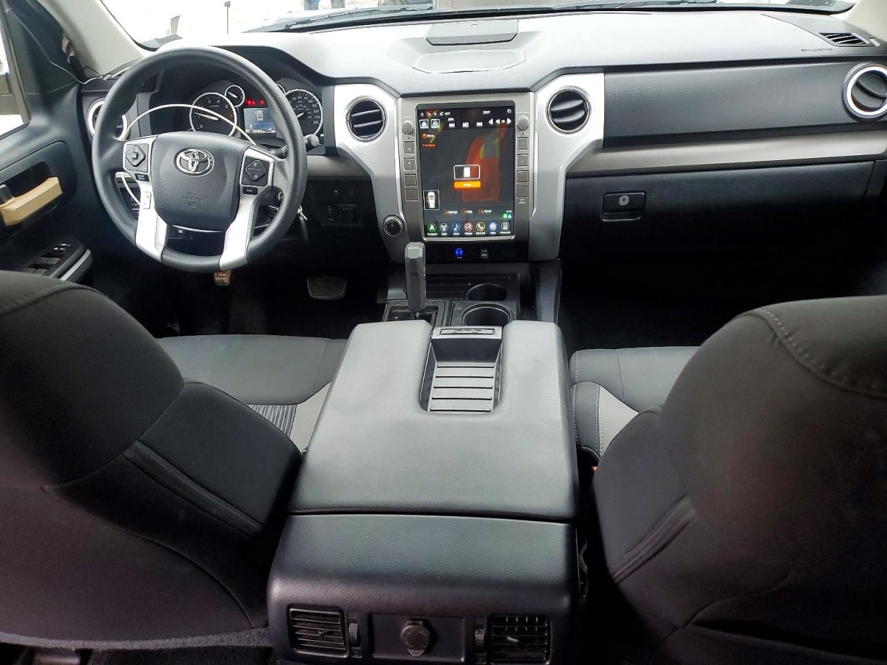 2017 Toyota Tundra Crewmax SR5