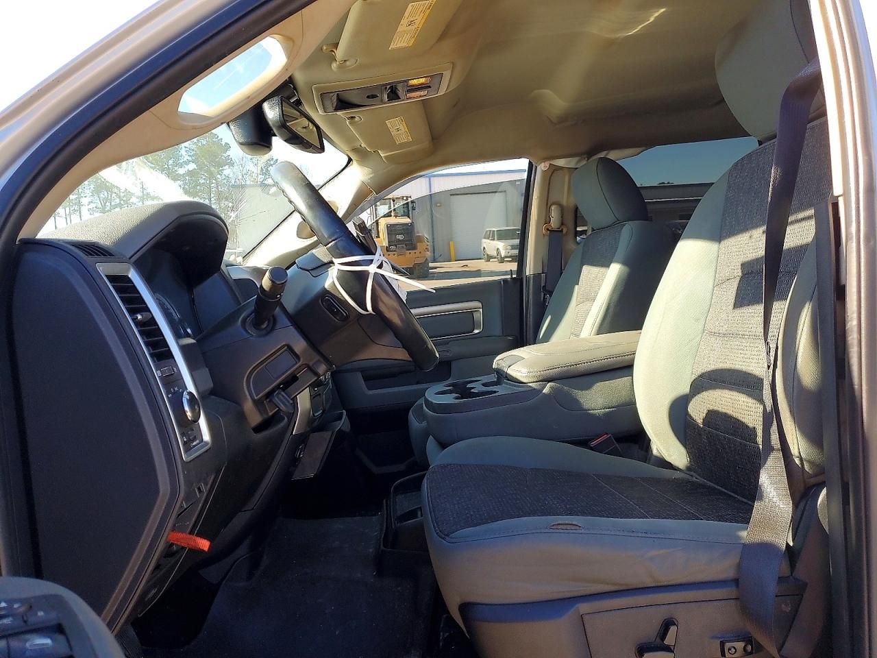 2017 Dodge Ram 1500 slt