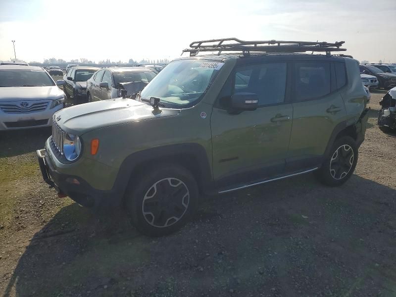 2015 Jeep Renegade Trailhawk