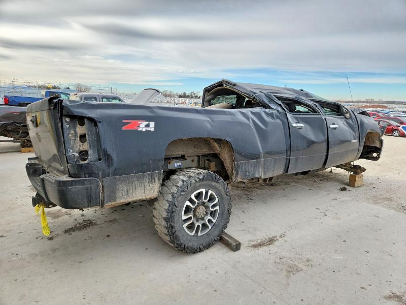2014 Chevrolet Silverado K3500 lt