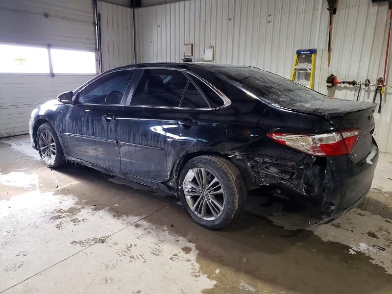 2016 Toyota Camry se