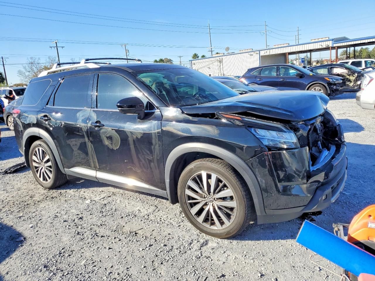 2022 Nissan Pathfinder Platinum