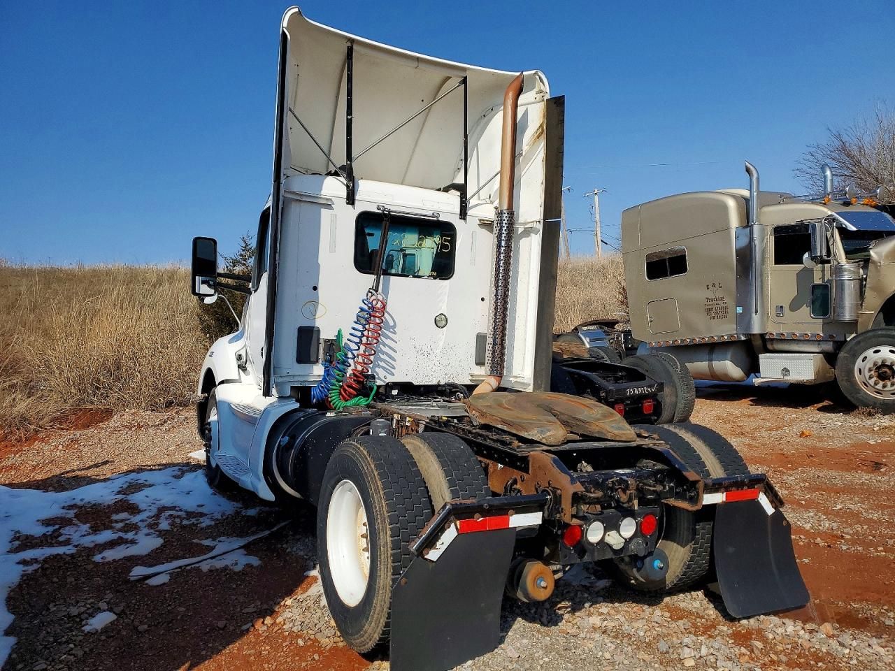 2014 Kenworth T680 Semi Truck