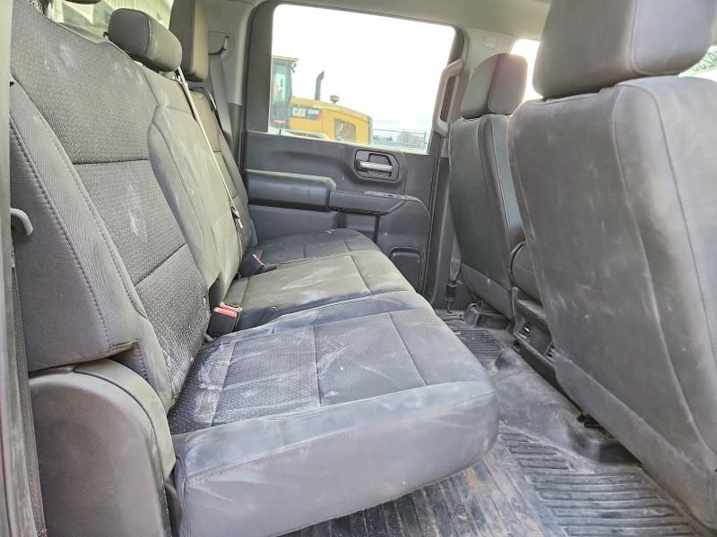 2025 Chevrolet Silverado K3500