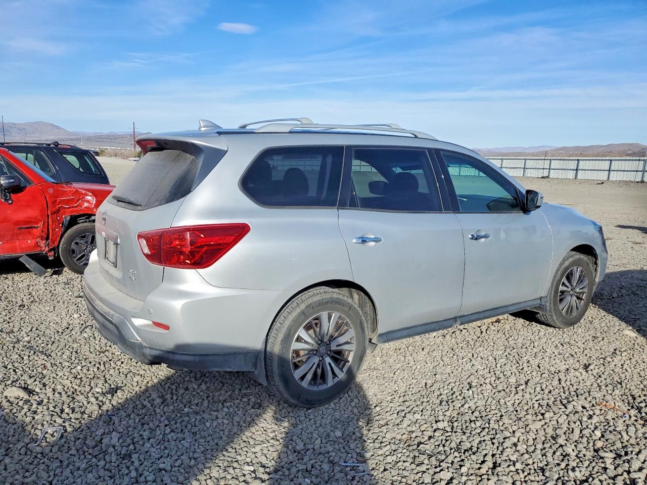 2019 Niss Pathfinder s