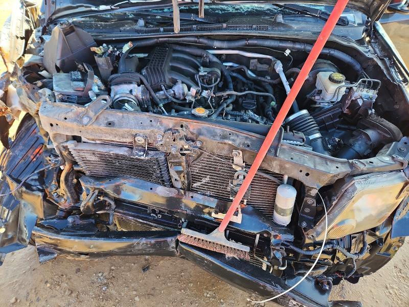 2010 Niss Xterra off Road