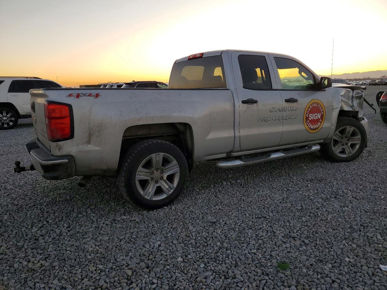 2017 Chevrolet Silverado K1500 Custom