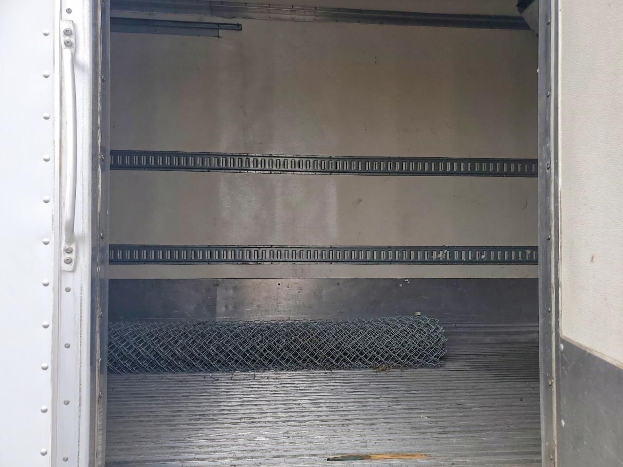 2009 Isuzu NPR Refrigerated BOX Truck