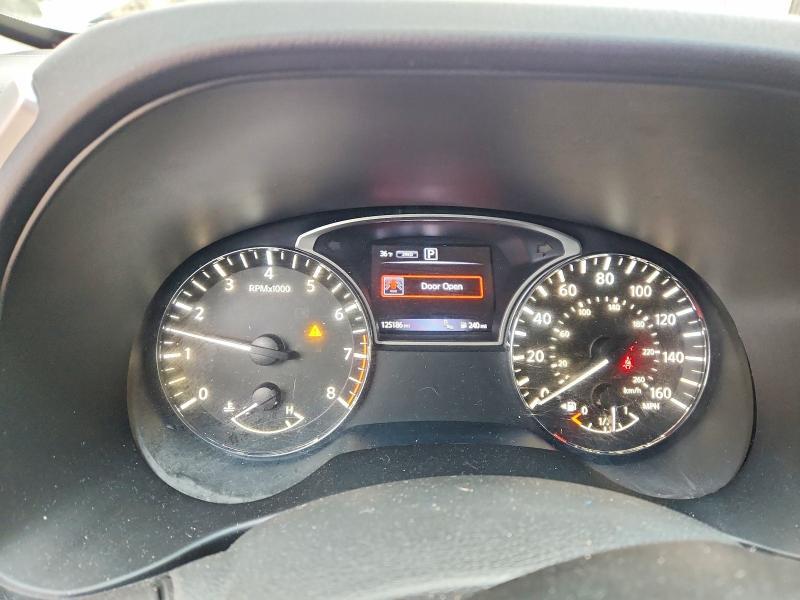 2016 Nissan Pathfinder sl