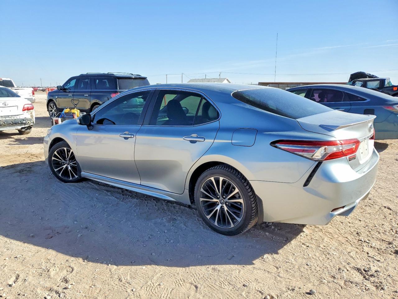 2018 Toyota Camry l