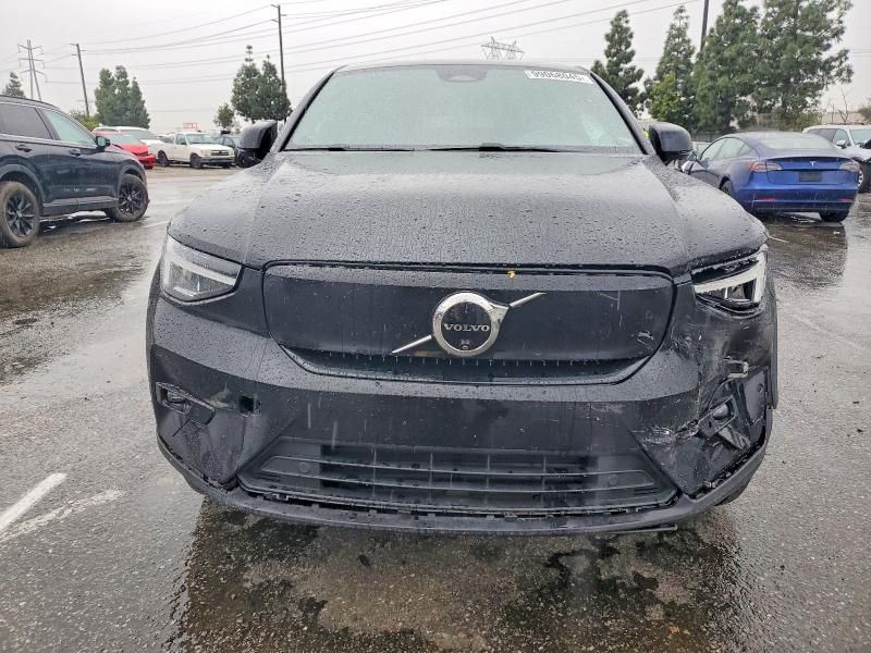 2024 Volvo C40 Recharge Plus