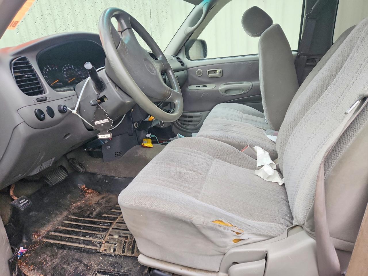 2002 Toyota Tundra SR5 V8