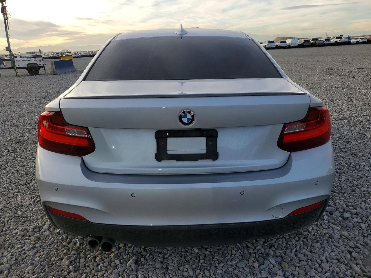 2016 BMW 228 xi Sulev