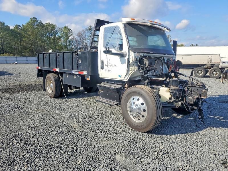 2025 International Mv607 Flatbed Truck